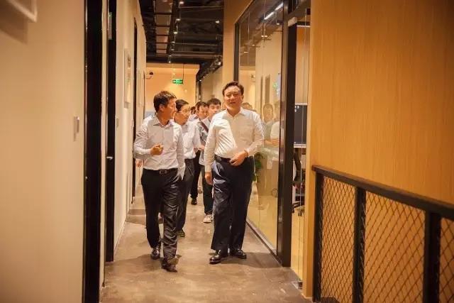 Premier and Hikvision established partnership on Chinese Dou(图4)