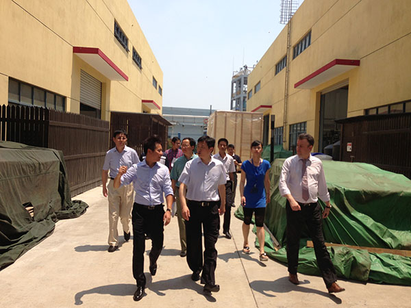 Secretary of Fengxian District Committee and his entourage v(图1)