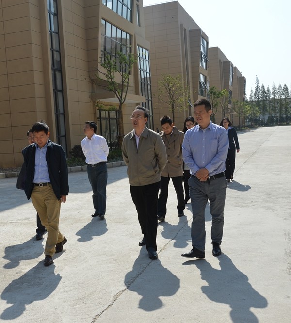 Zhang Xiangan, Mayor of Chuzhou City, and his entourage visi(图2)